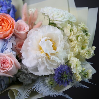 Bouquet of flowers called "Rolling Thunderstorms"